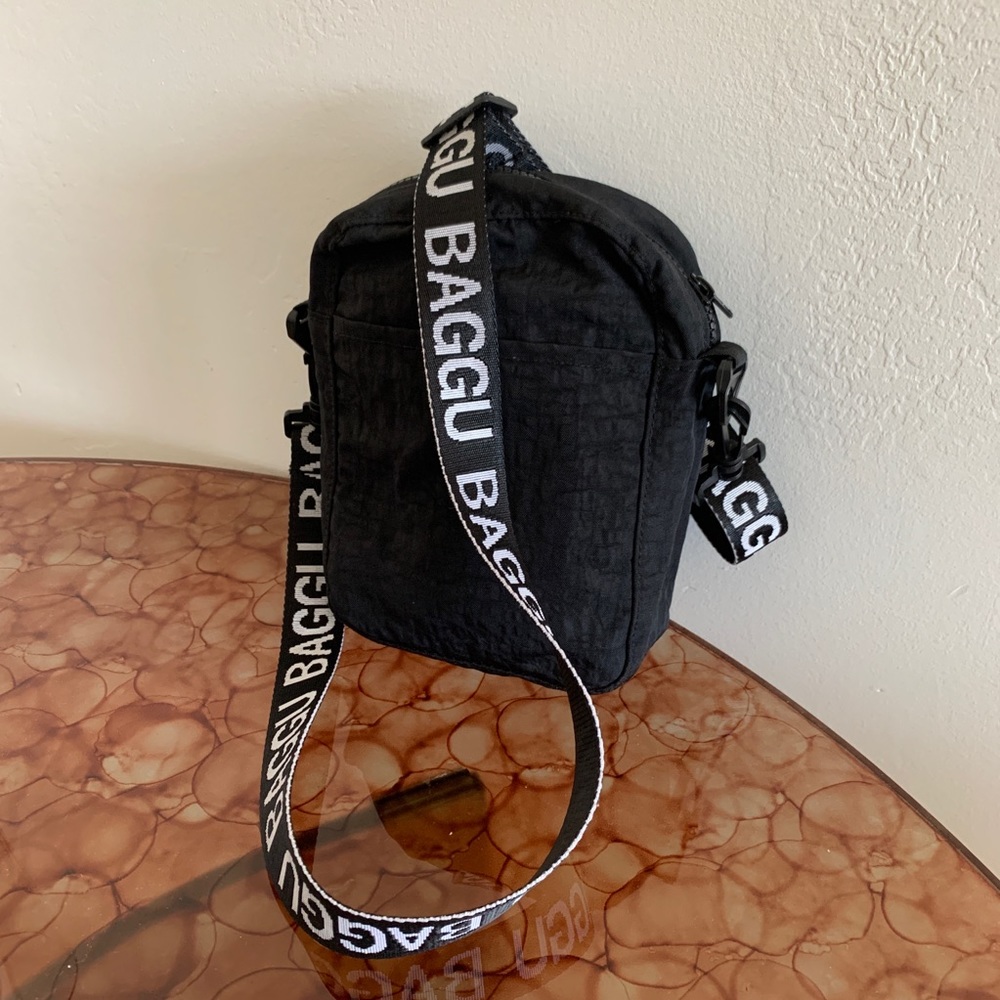Baggu Sport Crossbody